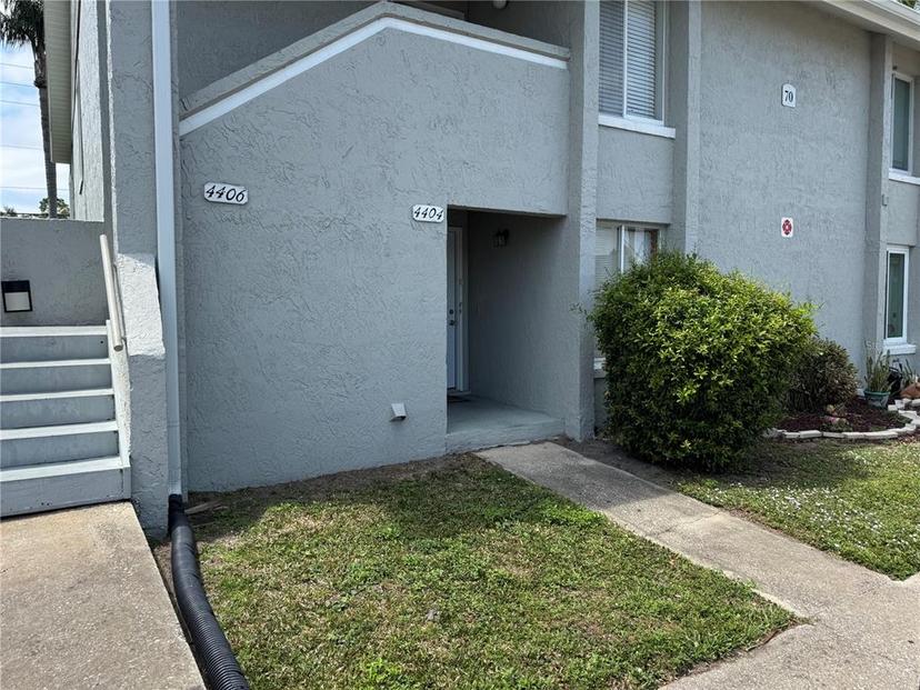 Picture of 4400 White Pine Avenue Unit 70-4, Orlando FL 32811