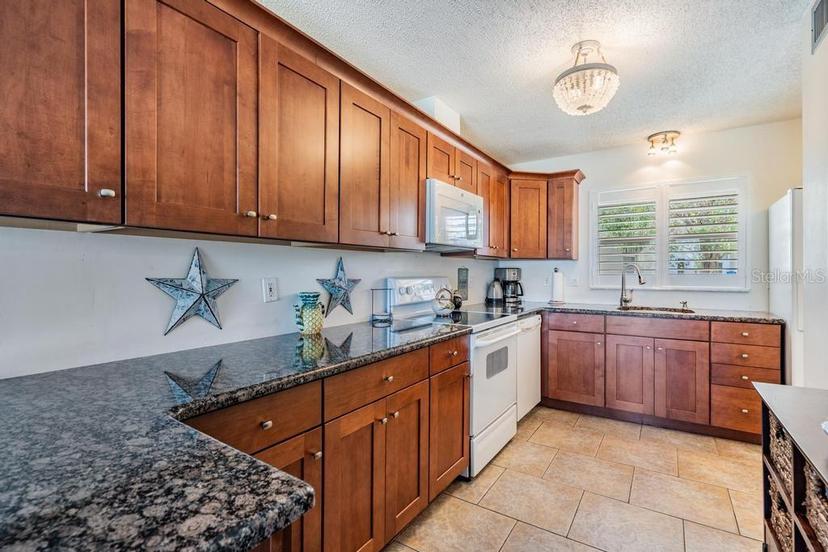 Picture of 2700 Bayshore Boulevard Unit 532, Dunedin FL 34698
