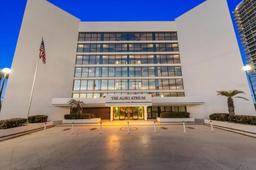 Picture of 901 S Atlantic Avenue Unit 3, Ormond Beach, FL 32176