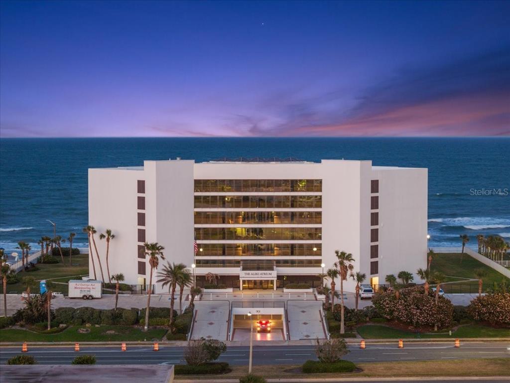Picture of 901 S Atlantic Avenue Unit 3, Ormond Beach, FL 32176