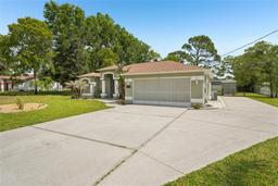 Picture of 2016 Alameda Drive, Spring Hill, FL 34609