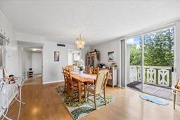Picture of 1012 Pearce Drive Unit 304, Clearwater, FL 33764