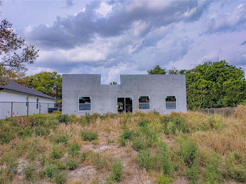 Picture of 315 E Magnolia Street, Davenport FL 33837