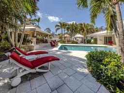 Picture of 701 Laguna Drive, Venice, FL 34285