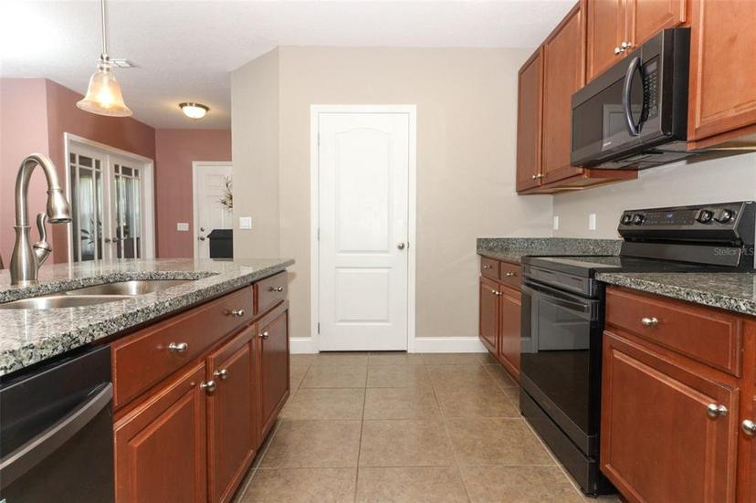 Picture of 30413 Plymouth Creek Circle, Sorrento FL 32776