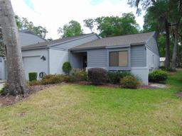Picture of 2046 SE 37Th Court Circle, Ocala, FL 34471