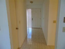 Picture of 2046 SE 37Th Court Circle, Ocala, FL 34471