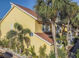 Picture of 3540 42Nd Street S Unit F, St Petersburg, FL 33711