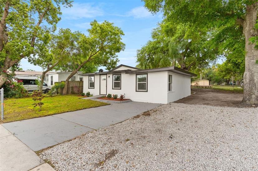 Picture of 760 S Park Avenue, Winter Garden FL 34787