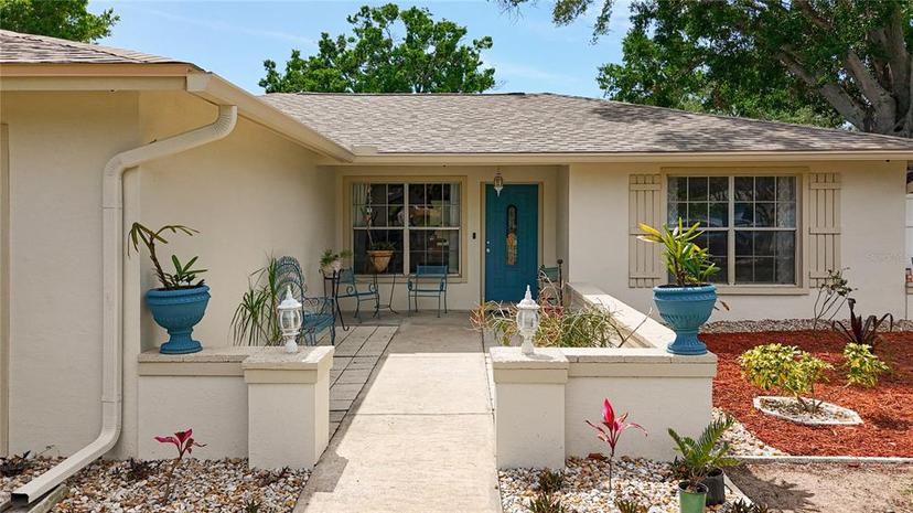Picture of 7030 Dalkeith Avenue N, St Petersburg FL 33709