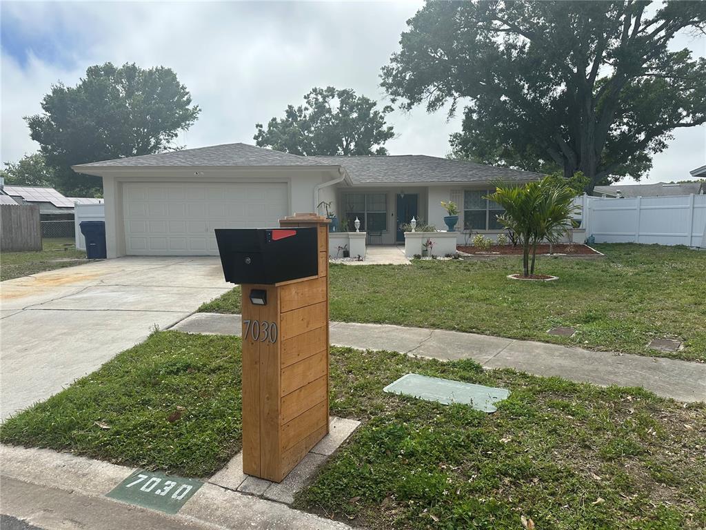 Picture of 7030 Dalkeith Avenue N, St Petersburg, FL 33709