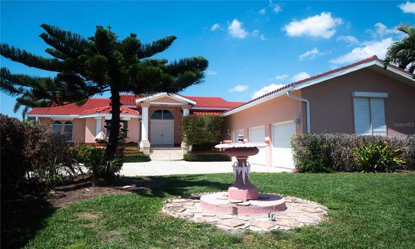 Picture of 320 Bath Club Blvd S, North Redington Beach FL 33708