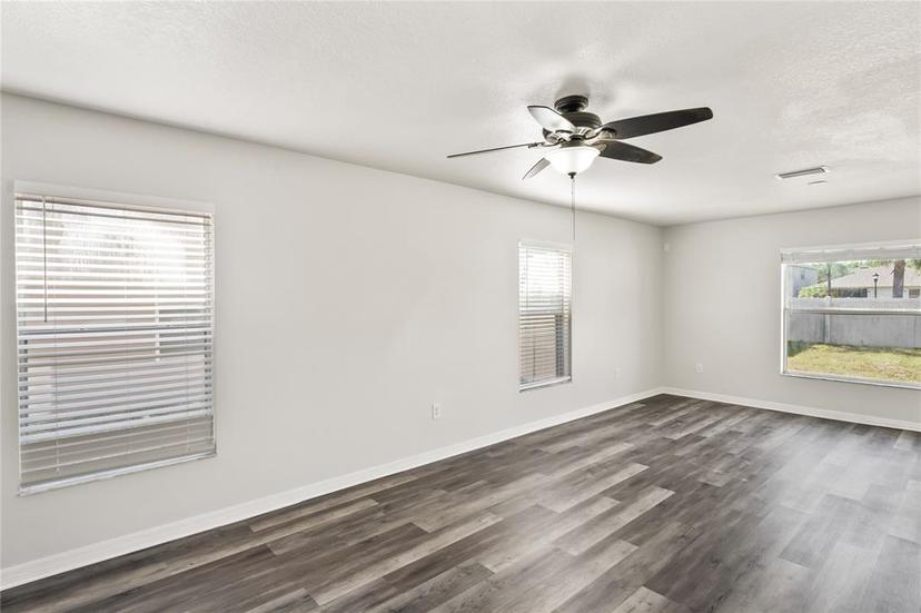 Picture of 7350 Lumber Port Drive, Ruskin FL 33573