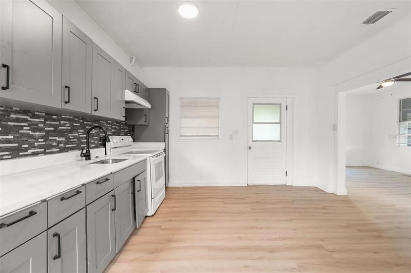 Picture of 514 Fitzhugh Avenue, Punta Gorda FL 33950
