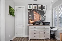 Picture of 4015 10Th Avenue N, St Petersburg, FL 33713