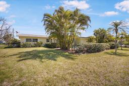 Picture of 516 71St Street, Holmes Beach, FL 34217