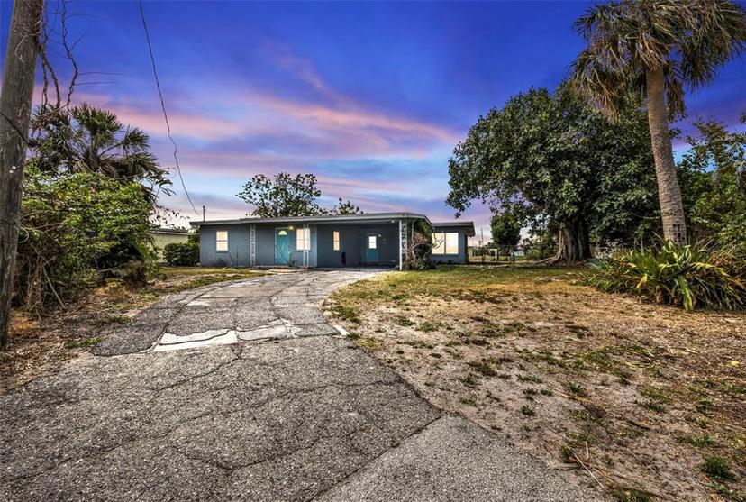 Picture of 103 Curtis Terrace Ne, Port Charlotte FL 33952