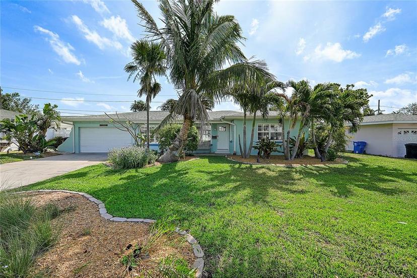 Picture of 2310 Sunrise Drive Se, St Petersburg FL 33705