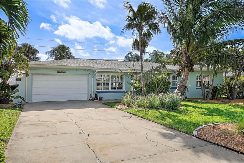 Picture of 2310 Sunrise Drive Se, St Petersburg FL 33705