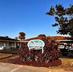Picture of 510 Airport Avenue E Unit 2C, Venice, FL 34285