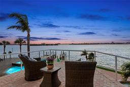 Picture of 6130 Kipps Colony Drive W, Gulfport, FL 33707