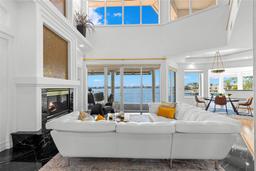 Picture of 6130 Kipps Colony Drive W, Gulfport, FL 33707