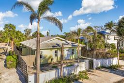 Picture of 250 Gilchrist Avenue, Boca Grande, FL 33921