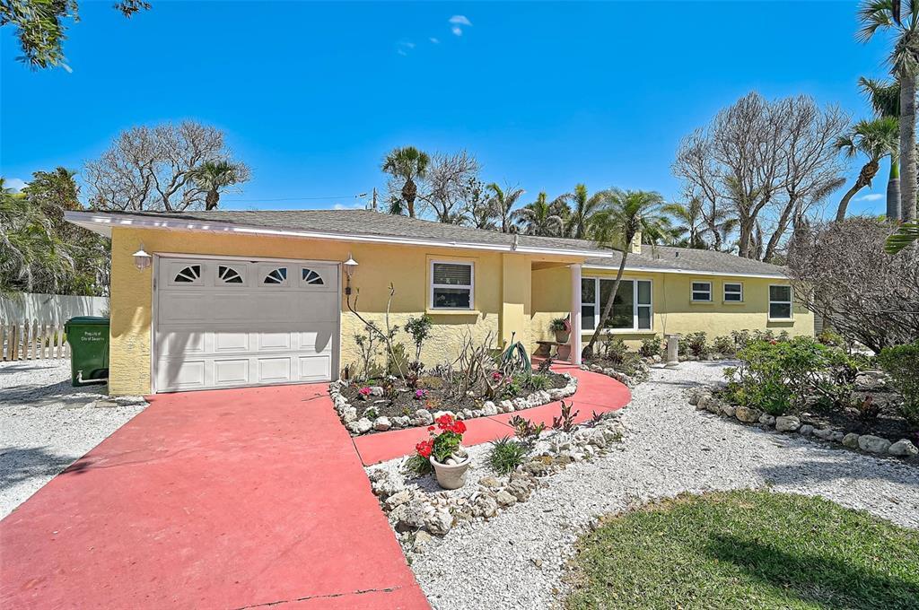 Picture of 322 S Washington Drive, Sarasota, FL 34236
