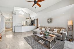 Picture of 2517 Yukon Cliff Drive, Ruskin, FL 33570