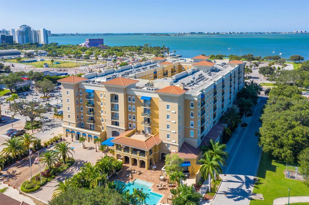Picture of 1064 N Tamiami Trail Unit 1604, Sarasota, FL 34236