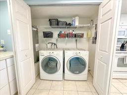 Picture of 149 Englewood Isles Parkway Unit 609, Englewood, FL 34223