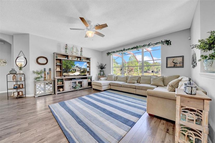 Picture of 15861 Starling Water Drive, Lithia FL 33547