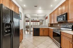 Picture of 1443 Fairview Circle, Reunion, FL 34747