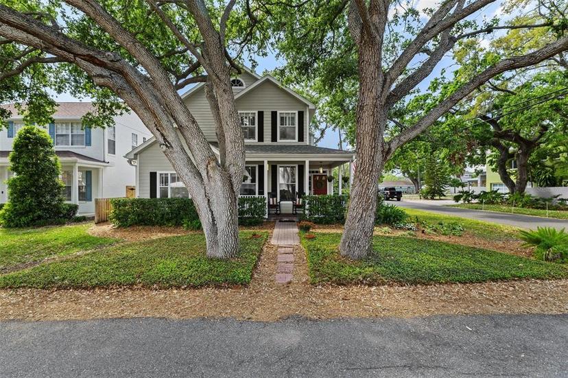 Picture of 5401 S Russell Street, Tampa FL 33611