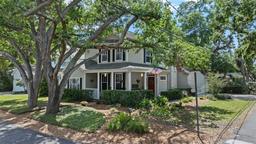 Picture of 5401 S Russell Street, Tampa, FL 33611