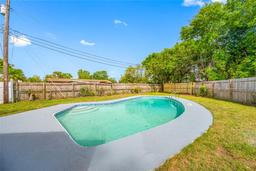 Picture of 8409 Lantana Drive, Seminole, FL 33777
