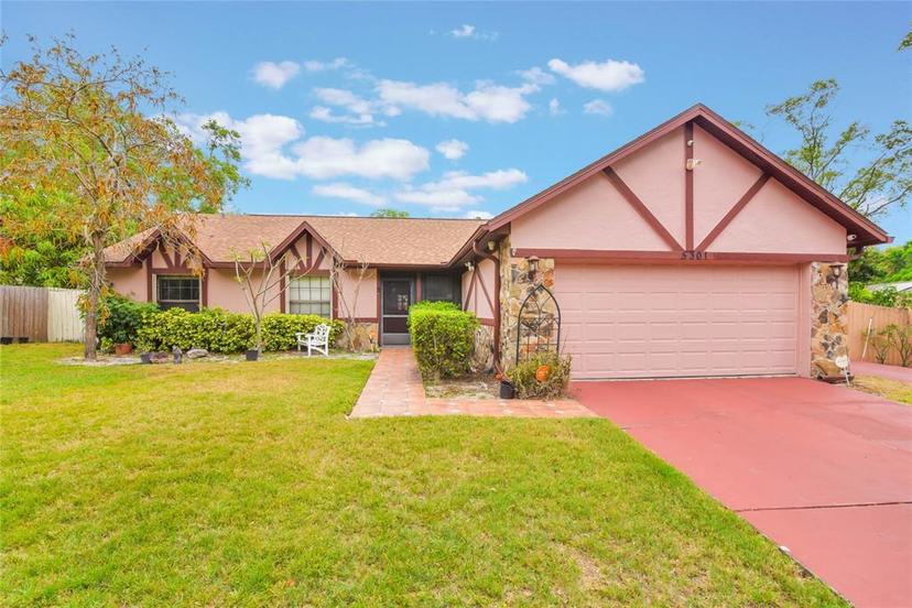 Picture of 5301 Aeolus Way, Orlando FL 32808