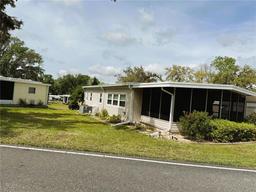 Picture of 139 Royal Palm Drive, Leesburg, FL 34748