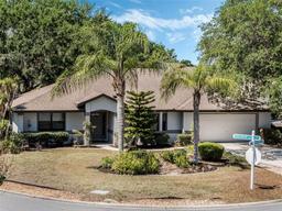 Picture of 5906 Prince Philip Court, Leesburg, FL 34748