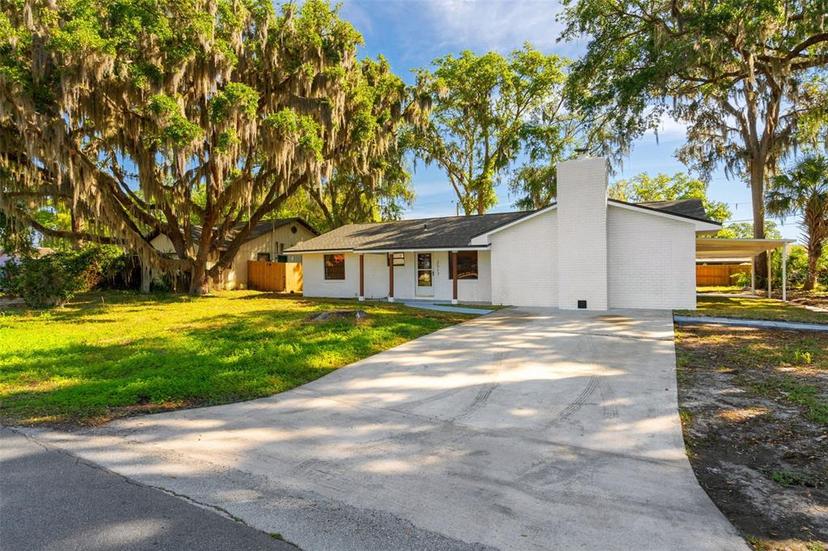 Picture of 2517 Royal Palm Drive, Edgewater FL 32141