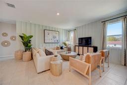 Picture of 909 Pearlwood Loop, Eagle Lake, FL 33839
