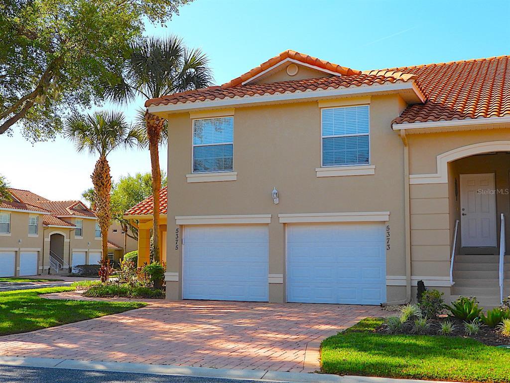 Picture of 5375 Compass Point Unit 04, Oxford, FL 34484