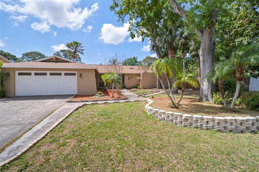 Picture of 7020 Oakview Circle, Tampa FL 33634