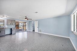 Picture of 140 Crestview Drive, Englewood, FL 34223