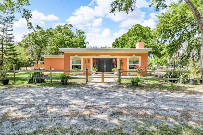 Picture of 18826 Huckavalle Road, Odessa FL 33556