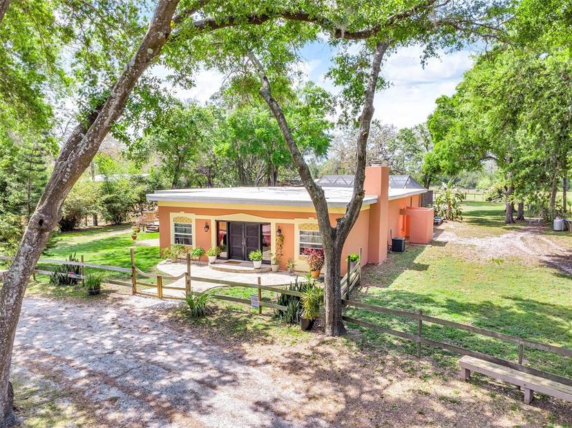 Picture of 18826 Huckavalle Road, Odessa FL 33556