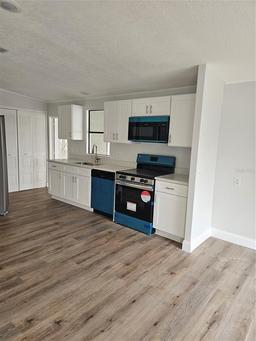 Picture of 402 Dartmouth Drive, Haines City, FL 33844
