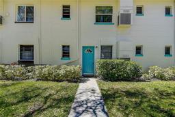 Picture of 525 9Th Avenue N Unit 2, St Petersburg, FL 33701