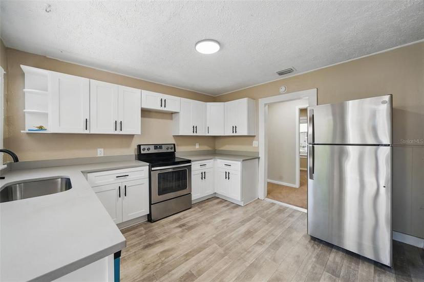 Picture of 8215 N 12Th Street, Tampa FL 33604