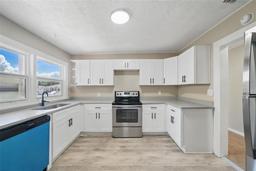 Picture of 8215 N 12Th Street, Tampa, FL 33604
